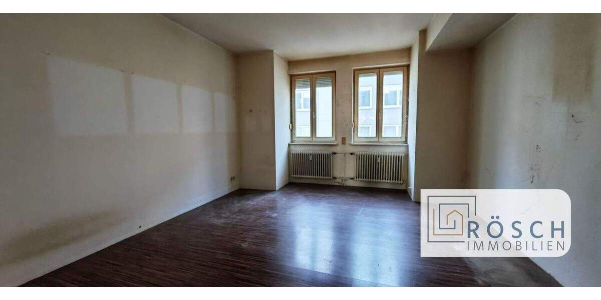 Renovierungsbedürftige City-Wohnung mitten in Rheinfelden +++ Rösch Immobilien 2 zimmer