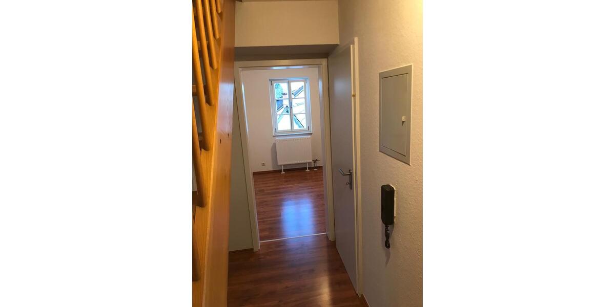 Dachgeschoßwohnung Reichenau - 2.5 Zimmer, 71 m&sup2;, 880&euro; | Angebot:26336091