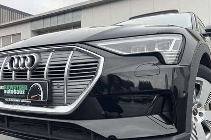 Audi e-tron 26.827 km 28.460 &euro; Marktredwitz 95615
