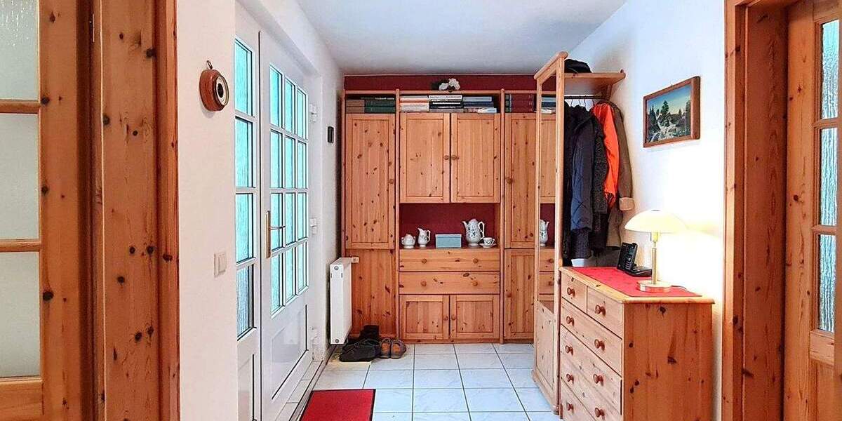 Charmanter Bungalow mit großem Garten & Ausbaupotenzial 2 zimmer