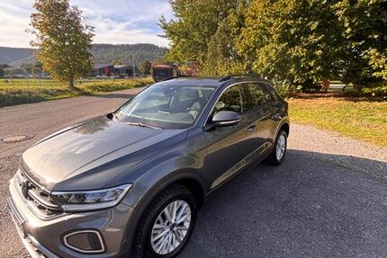 VW T-Roc 53.100 km 18.199 &euro; Boffzen 37691