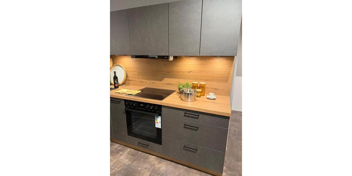 Dachgeschoßwohnung Feichten an der Alz - 2 Zimmer, 86 m&sup2;, 1.217&euro; | Angebot:26192986