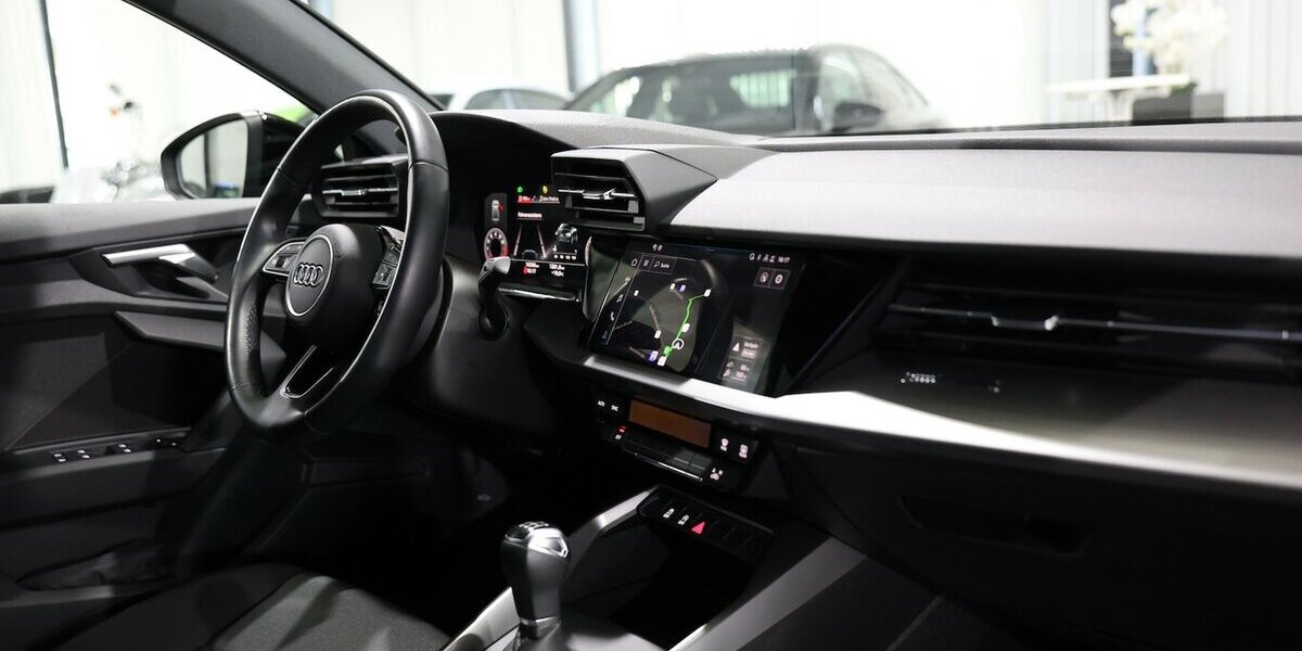 Audi A3 LIMOUSINE 35 TFSI BUSINESS BLACK LED,ACC+LANE 16.000 km 27.777 &euro; Hamm 59077
