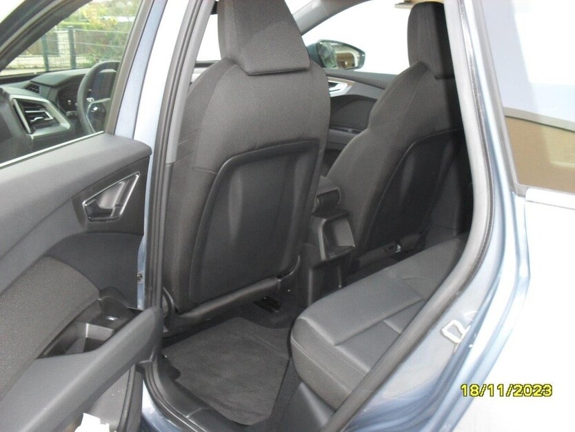 Audi Q4 5.800 km 48.000 € Kösching 85092