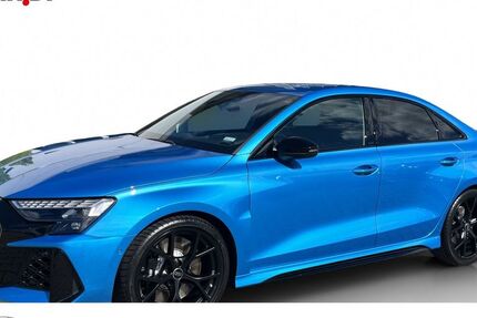 Audi RS3 2.473 km 76.950 &euro; Bernsdorf 09337