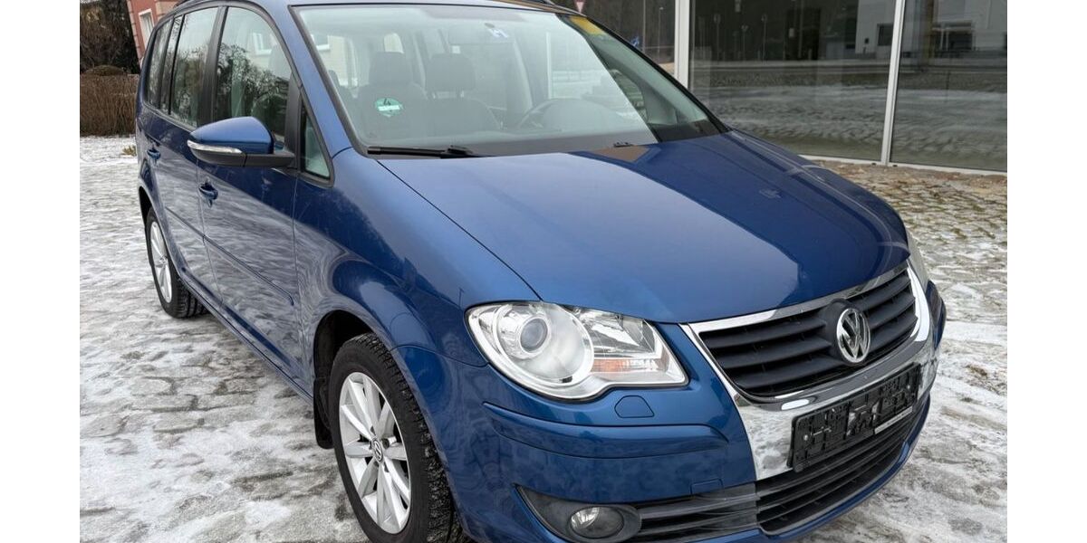 VW Touran 162.989 km 5.650 &euro; Friedland 17098