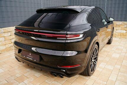 Porsche Cayenne 7.700 km 117.880 &euro; Asslar 35614