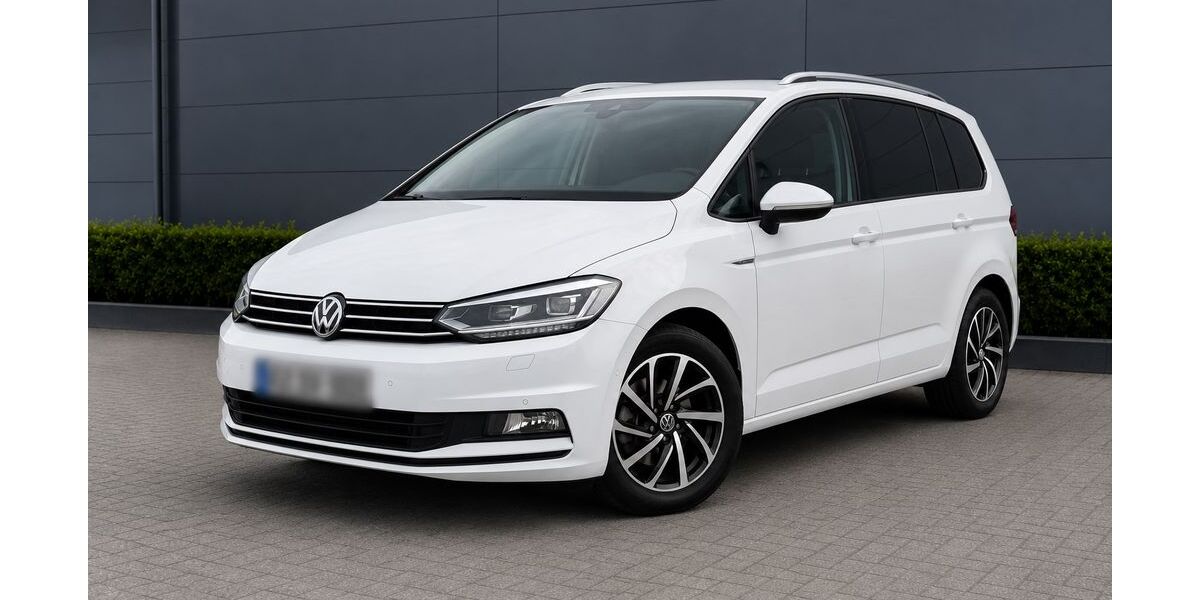 VW Touran 135.000 km 15.490 &euro; Gärtringen 71116
