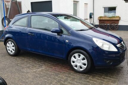 Opel Corsa 128.000 km 2.200 € Homberg 34576