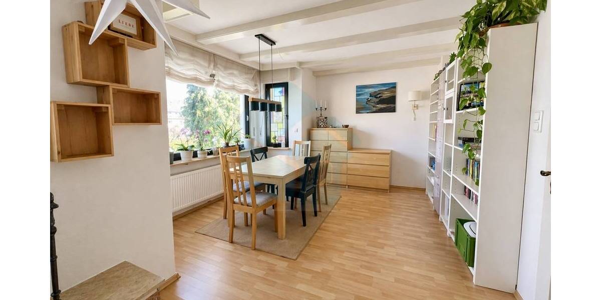 Doppelhaushälfte Butzbach - 7 Zimmer, 140 m&sup2;, 429.000&euro; | Angebot:26433959