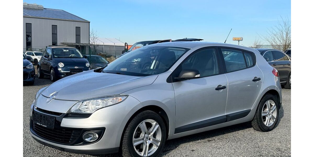 Renault Megane 79.000 km 4.950 &euro; Düren 52351