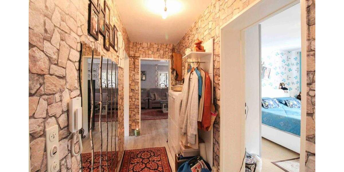 Vermietete Etagenwohnung in Waldrandlage mit TG Stellplatz 2 zimmer