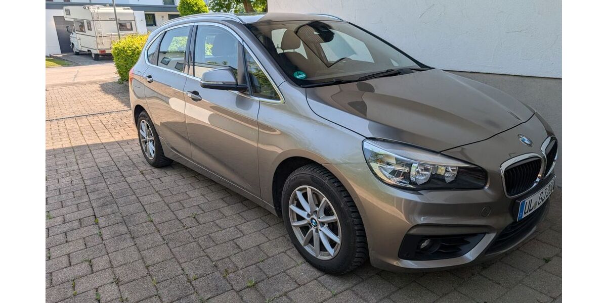 BMW 218 Active Tourer 98.000 km 9.490 &euro; Illerrieden 89186