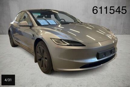 Tesla Model 3 10.000 km 44.450 &euro; Steinbach-Hallenberg OT Herges-Hallenberg 98587