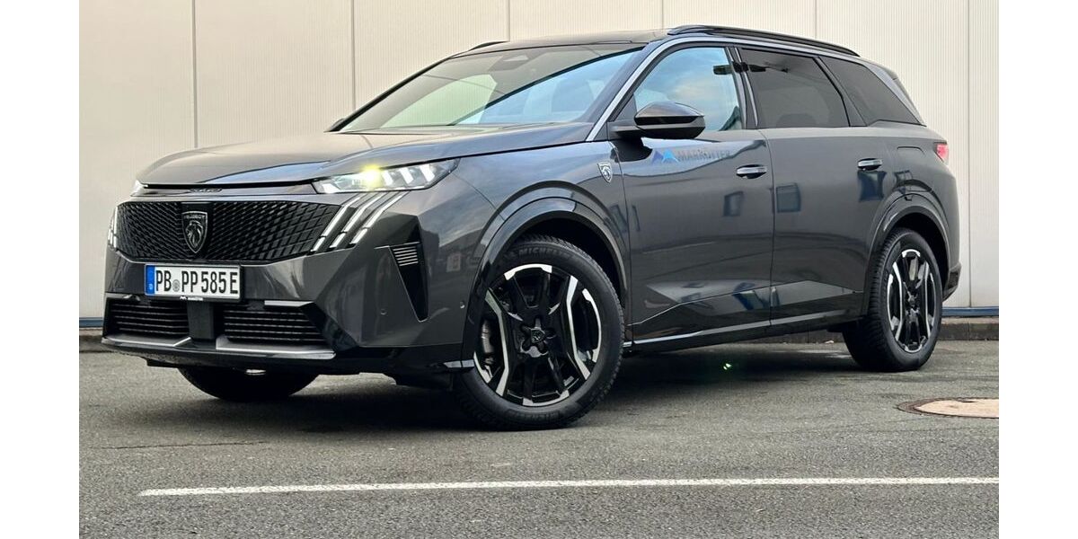 Peugeot 5008 7.000 km 57.790 &euro; Paderborn 33106
