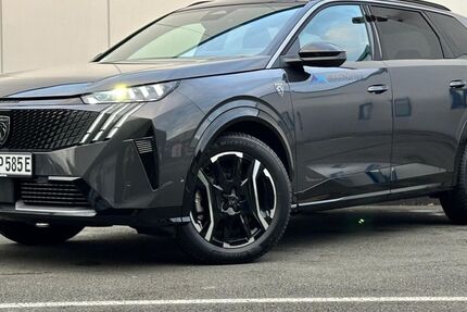 Peugeot 5008 8.000 km 57.790 &euro; Paderborn 33106