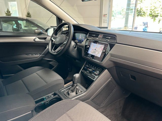 VW Touran 1.5 TSI DSG Comfortline Navi*LED*7-Sitzer 18.717 km 35.690 € Gebesee 99189