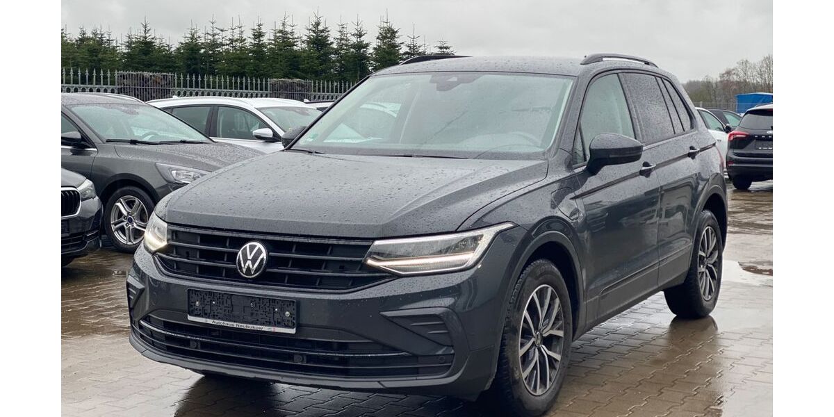 VW Tiguan 129.700 km 20.900 &euro; Bohmte (bei Osnabrück) 49163