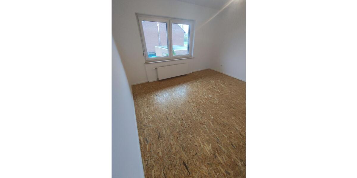 Etagenwohnung Rheinberg - 4 Zimmer, 100 m&sup2;, 950&euro; | Angebot:26323591