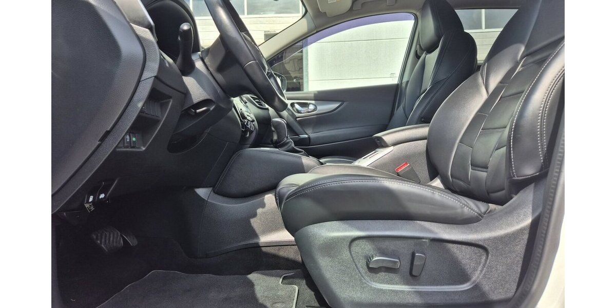 Nissan Qashqai Akari, Kamera, Android Auto, Panoramadach, 72.315 km 18.790 &euro; Rodgau 63110