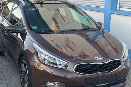 Kia ceed Sportswagon 129.000 km 7.780 &euro; pforzheim 75181