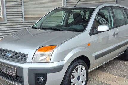 Ford Fusion 211.000 km 1.800 &euro; Düren 52349