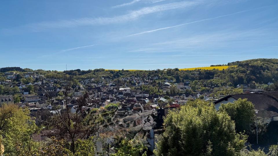 Reihenhaus Kusel - 5 Zimmer, 130 m&sup2;, 1.340&euro; | Angebot:26375486