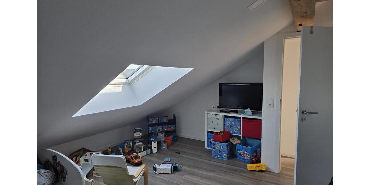 Dachgeschoßwohnung Limburg an der Lahn - 2 Zimmer, 85 m&sup2;, 790&euro; | Angebot:26406721