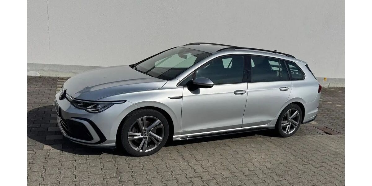 VW Golf 81.000 km 19.900 &euro; Bad Königshofen 97631