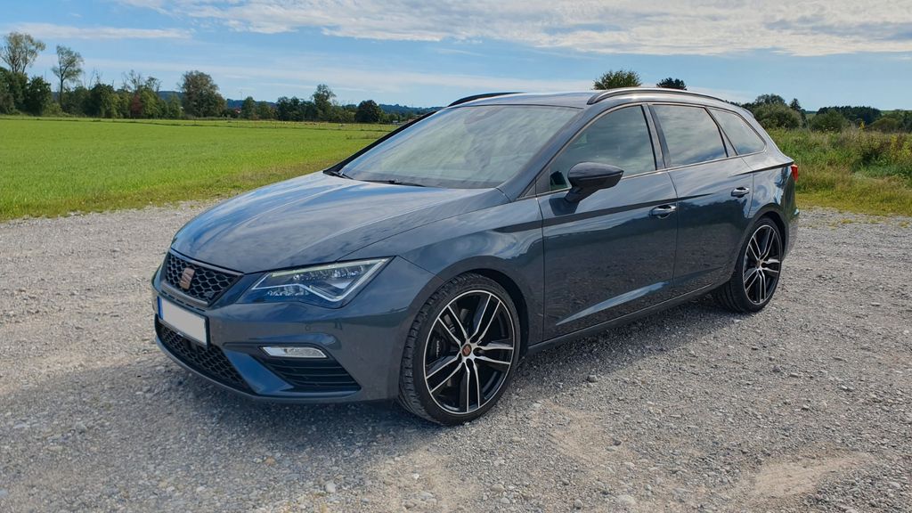 Seat Leon 112.000 km 21.999 &euro; Immenhofen 87674