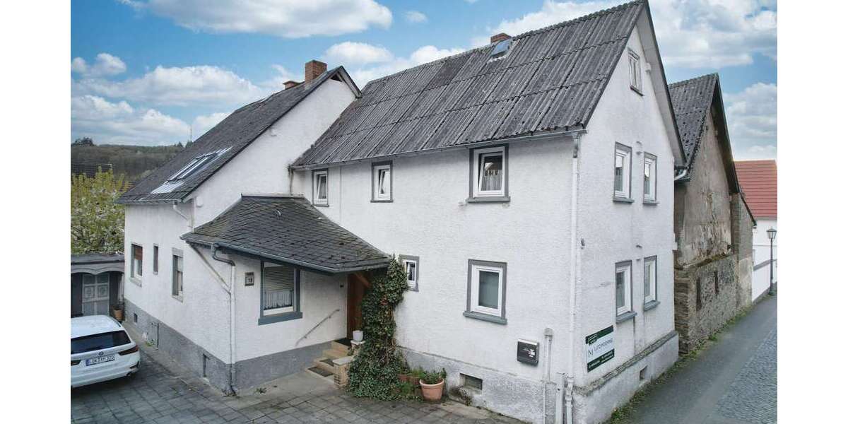 Einfamilienhaus Aßlar - 8 Zimmer, 186 m&sup2;, 189.000&euro; | Angebot:26857602
