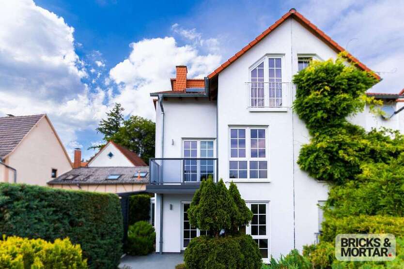 Haus zum Kaufen in Frankfurt am Main 750.000 € 139.36 m²