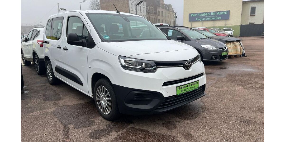 Toyota Proace (Verso) 101.988 km 17.950 &euro; Schönebeck 39218