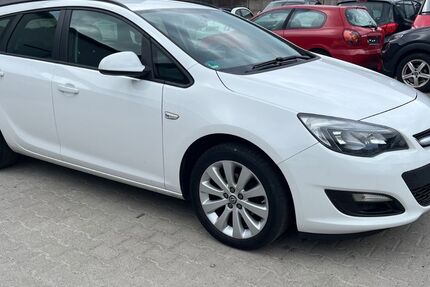 Opel Astra 181.000 km 4.300 &euro; Holzgerlingen 71088