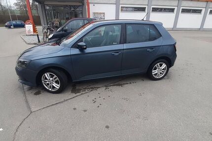 Skoda Fabia 211.000 km 5.900 &euro; Augsburg 86157