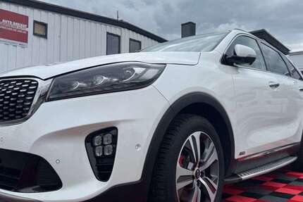 Kia Sorento 180.000 km 19.999 € Weißenhorn 89264