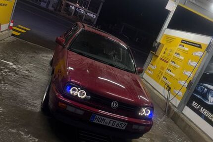 VW Golf 153.000 km 2.150 &euro; Homburg 66424