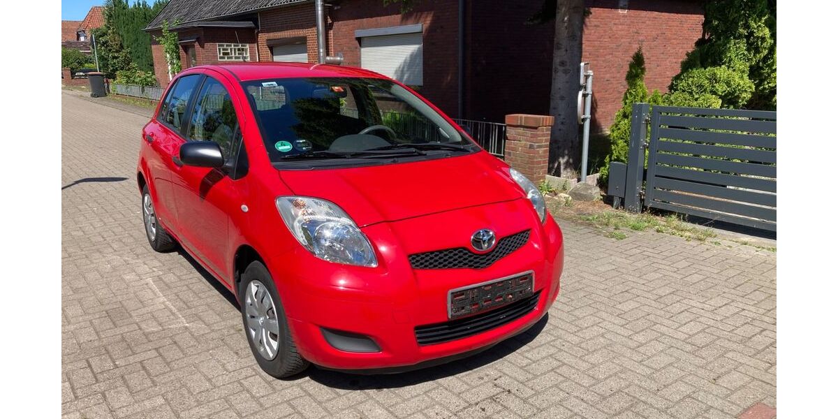 Toyota Yaris 139.918 km 2.800 &euro; Garlstorf 21376