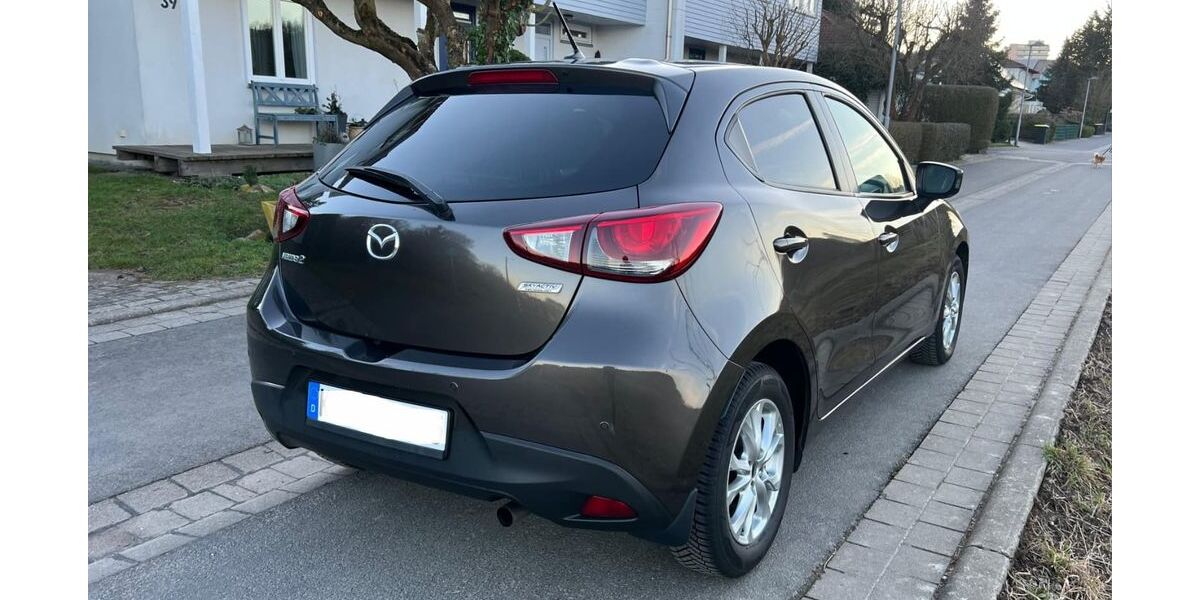 Mazda 2 90.450 km 8.599 &euro; Kassel, Hessen 34128