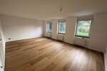 Moderne, kernsanierte 1,5-Zimmer-Wohnung mit großer Dachterrasse zum Innenhof 1 zimmer