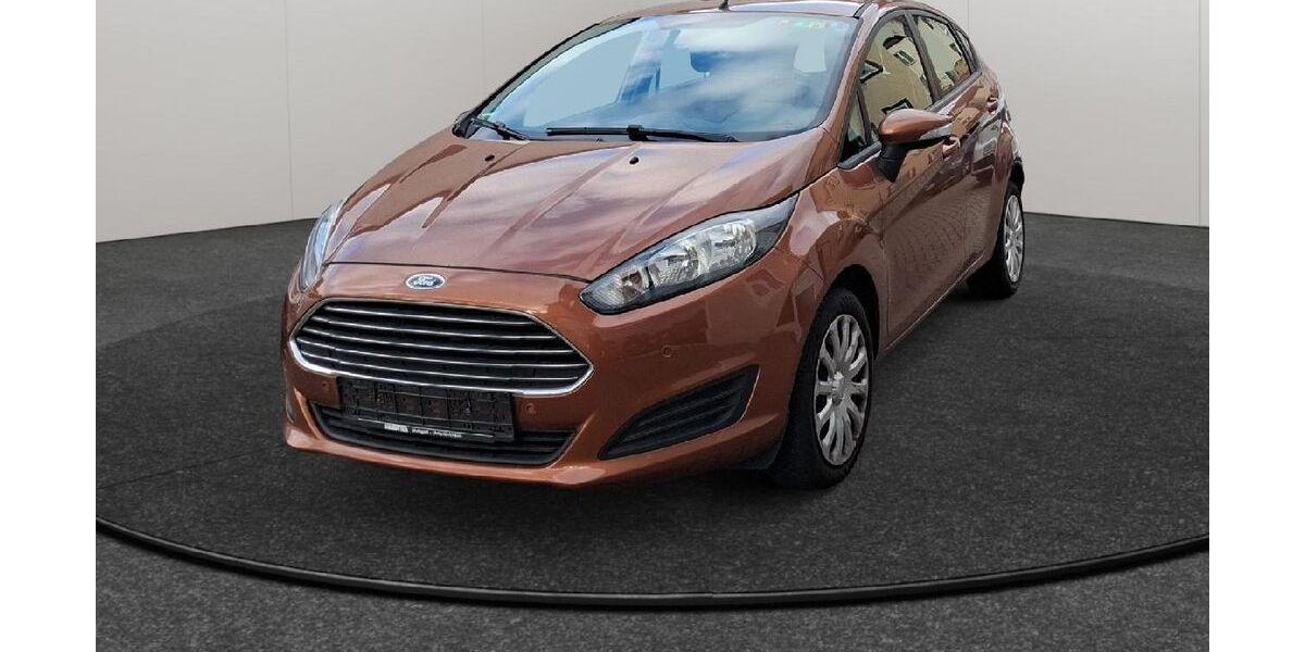Ford Fiesta 94.804 km 5.900 &euro; Stuttgart 70327