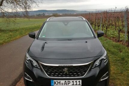 Peugeot 5008 92.000 km 14.999 &euro; Rüdesheim 55593