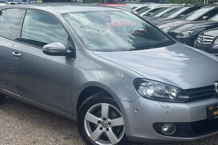 VW Golf 113.000 km 5.490 &euro; Berlin 13127