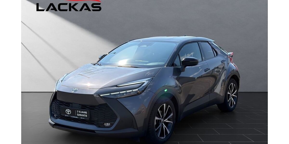 Toyota C-HR 9.760 km 28.450 &euro; Wesel 46485