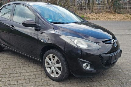 Mazda 2 153.019 km 3.800 &euro; Wiesbaden 65201