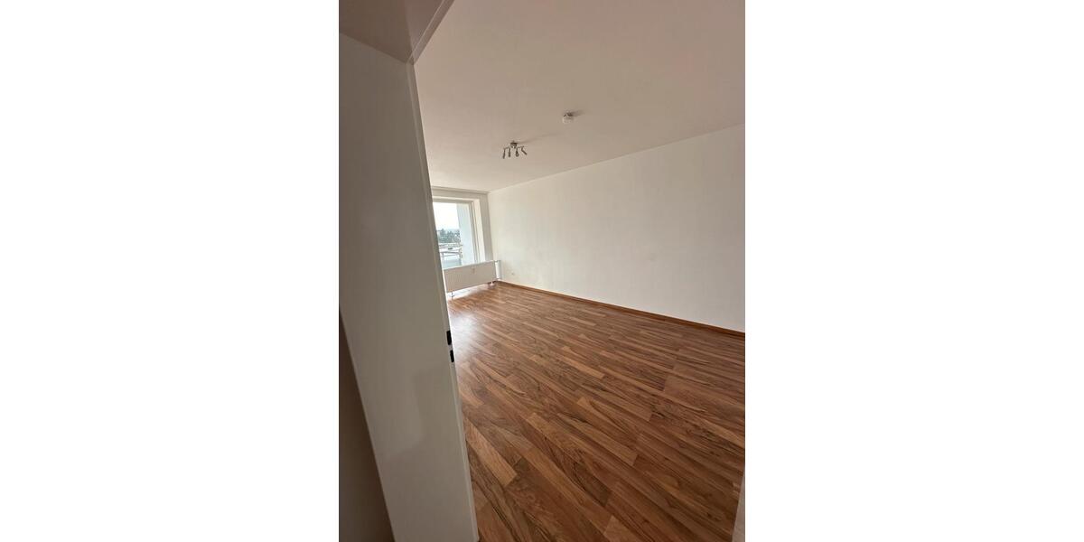 Etagenwohnung Eschweiler - 2 Zimmer, 65 m&sup2;, 650&euro; | Angebot:25567768