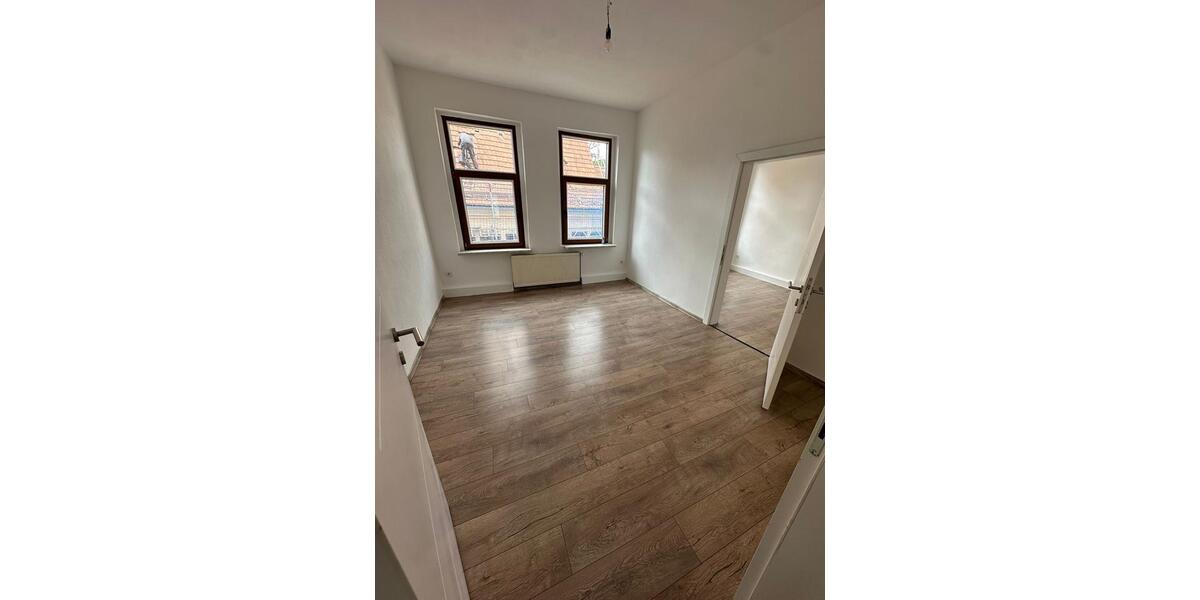 Etagenwohnung Eisleben (Lutherstadt) - 3 Zimmer, 75 m&sup2;, 800&euro; | Angebot:26532607