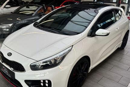 Kia ceed / Ceed 110.000 km 9.450 &euro; Detmold 32758