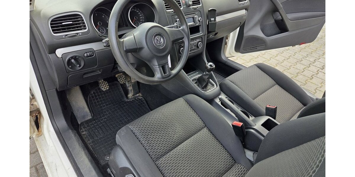 VW Golf VI 1.6 TDI BMT 289.763 km 1.950 &euro; Wilsdruff 01723