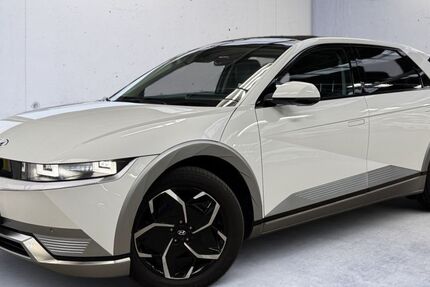 Hyundai IONIQ 5 33.200 km 33.990 € Freiburg im Breisgau 79108